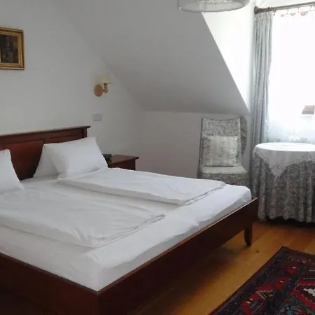 Jaegerwirt Gasthof Au an der Donau